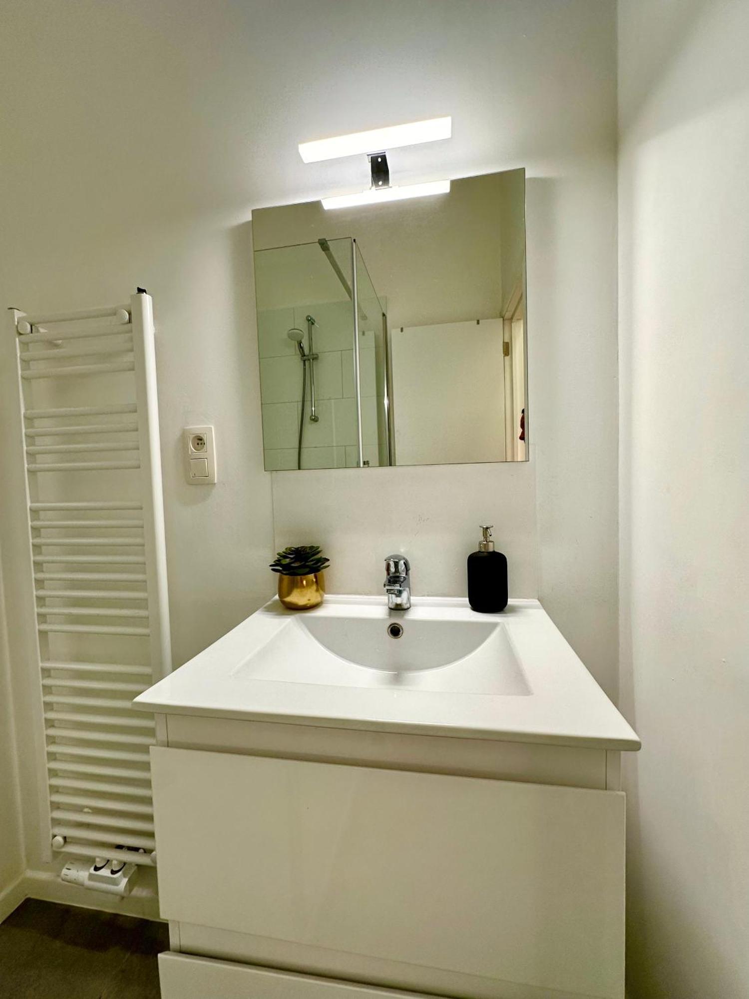 Luxury Suites Mons By Rikas Hotels 외부 사진