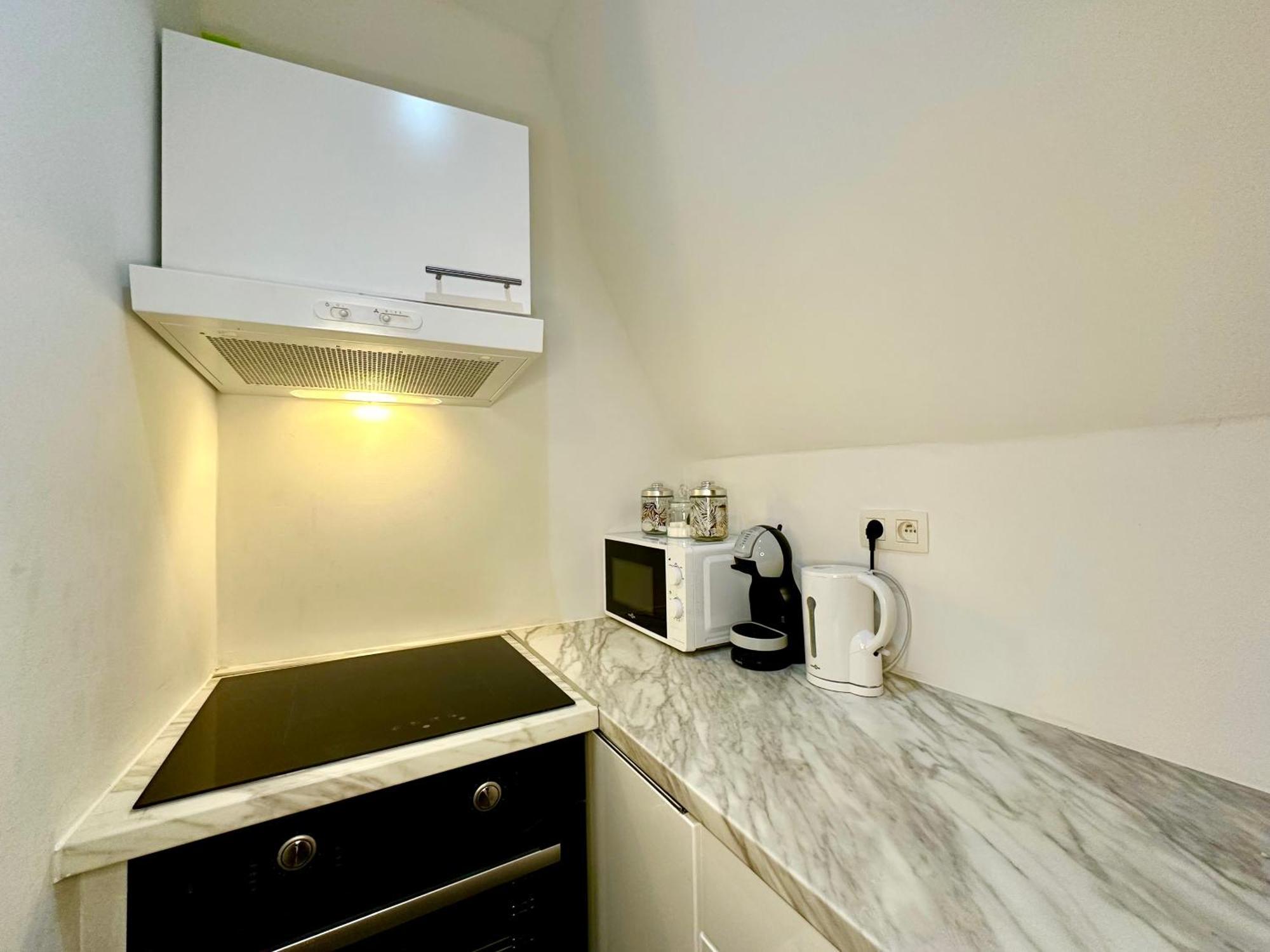 Luxury Suites Mons By Rikas Hotels 외부 사진