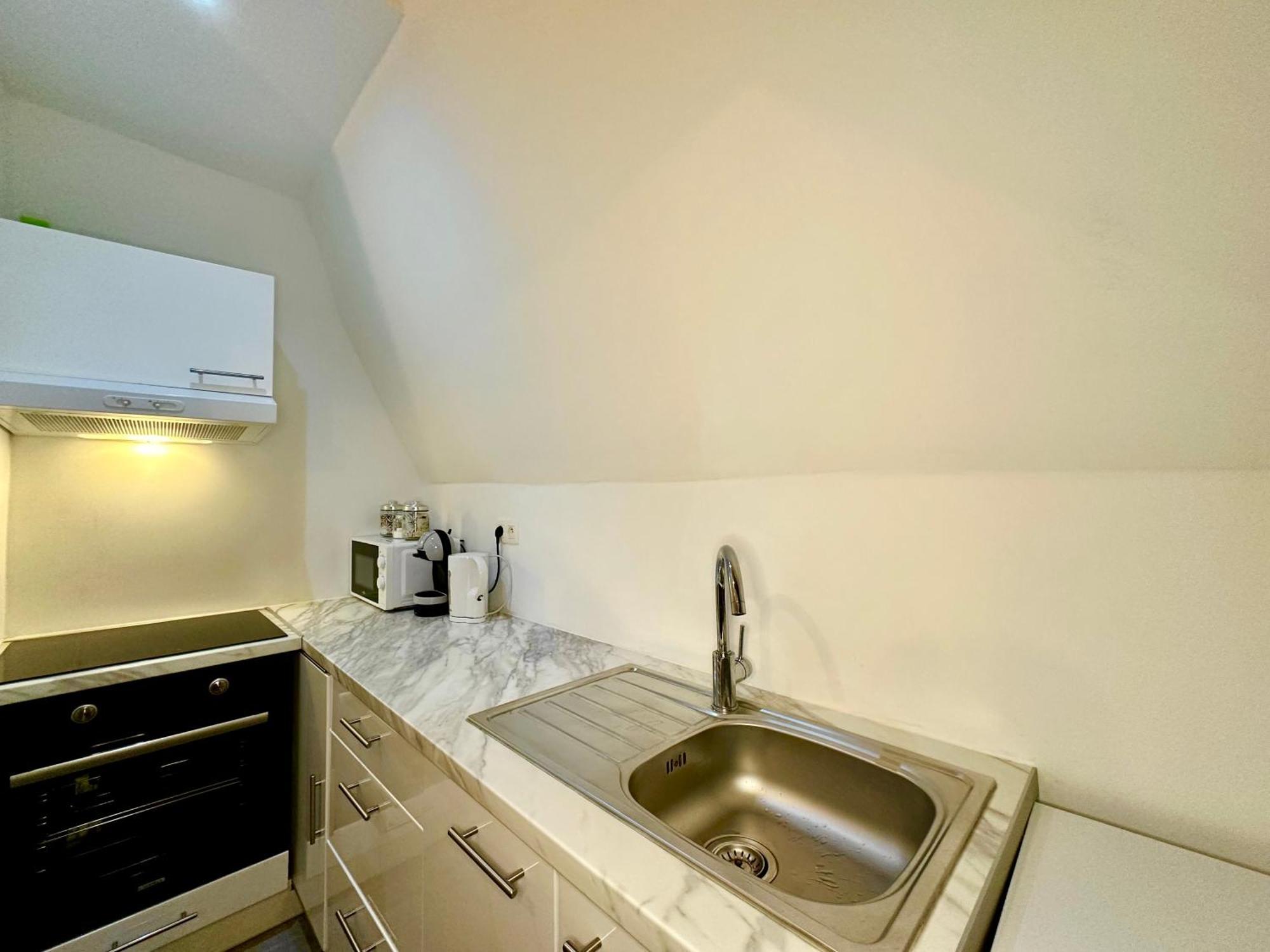 Luxury Suites Mons By Rikas Hotels 외부 사진