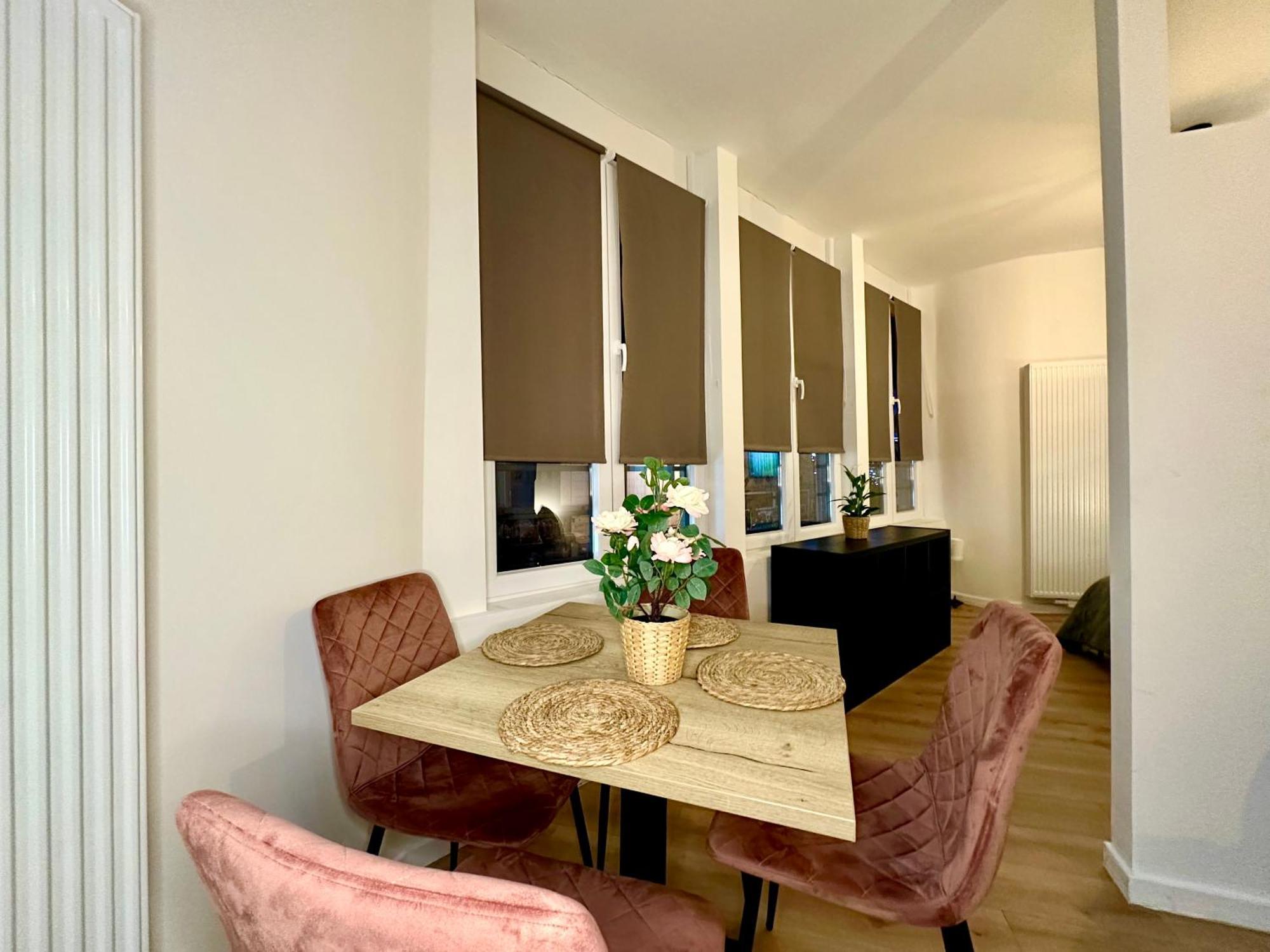 Luxury Suites Mons By Rikas Hotels 외부 사진