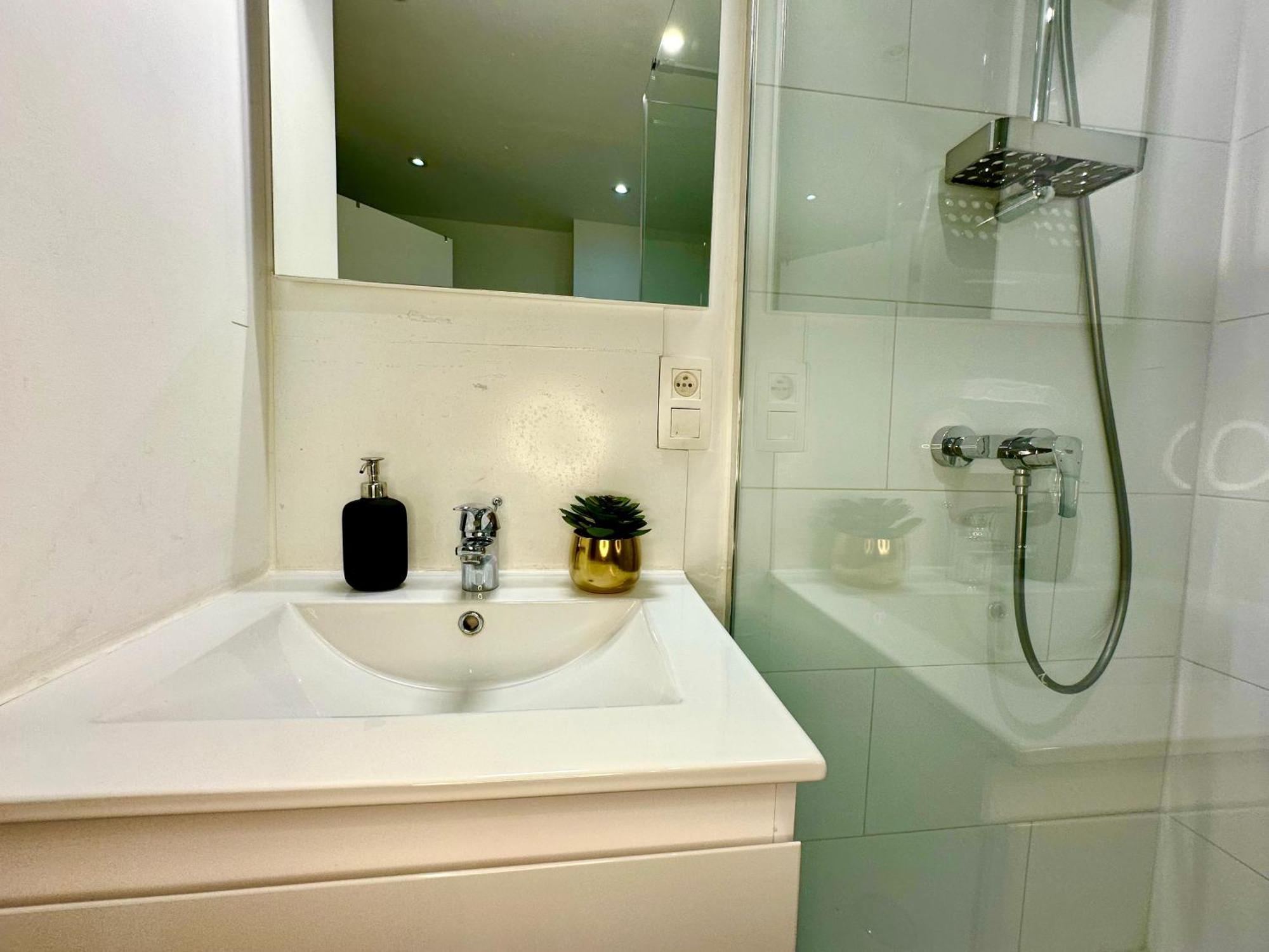 Luxury Suites Mons By Rikas Hotels 외부 사진