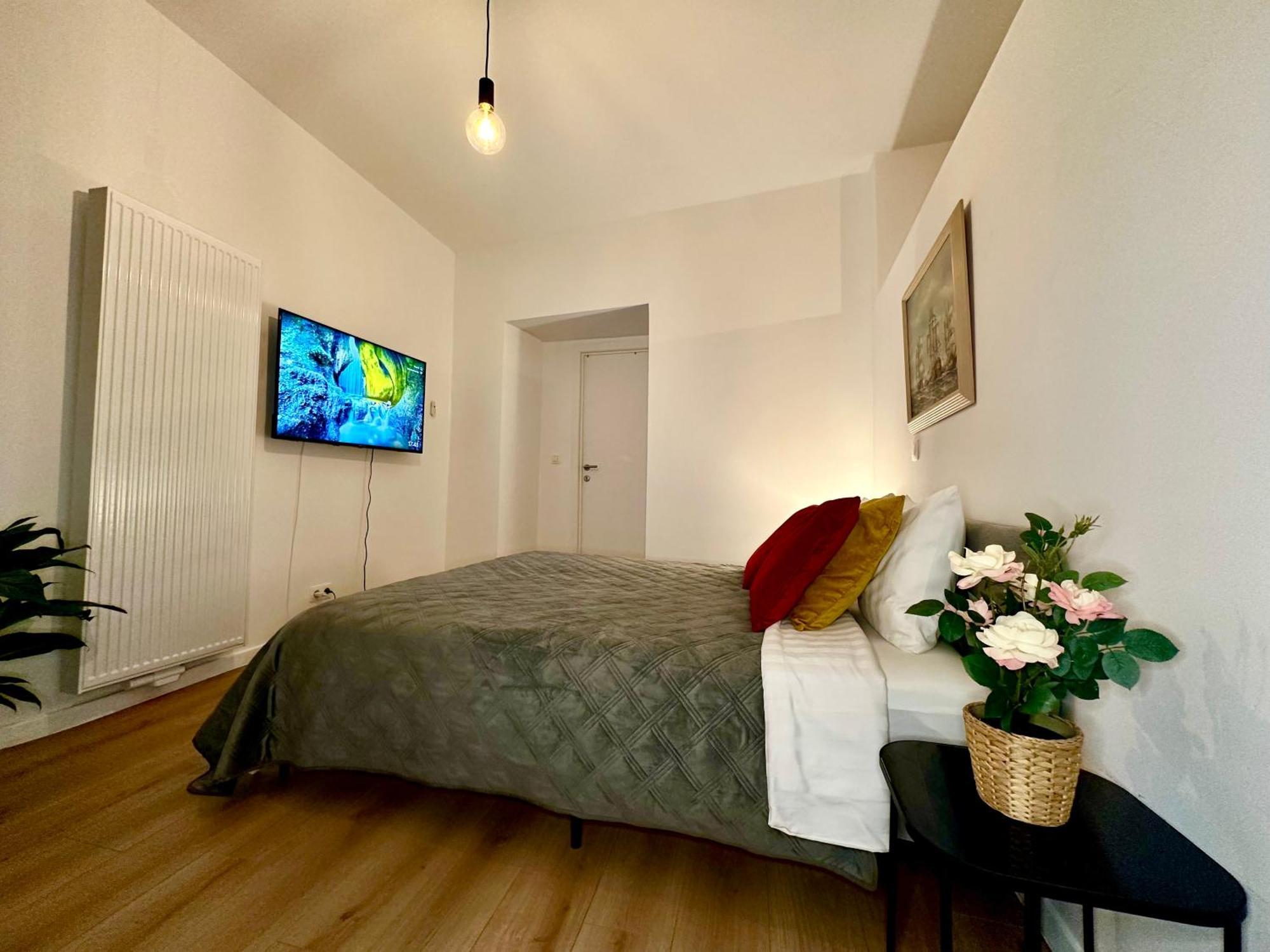 Luxury Suites Mons By Rikas Hotels 외부 사진